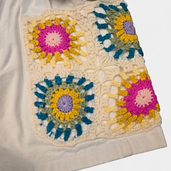 BlankNYC Crochet Pocket Paperbag Jean Shorts M White Granny Square Patchwork NWT - Picture 4 of 10